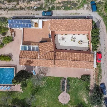 Guest house La Fuente Retreat